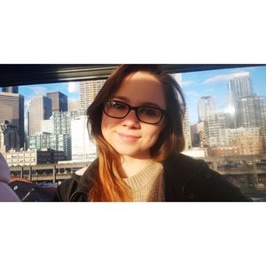 Meet your Posher, Amber